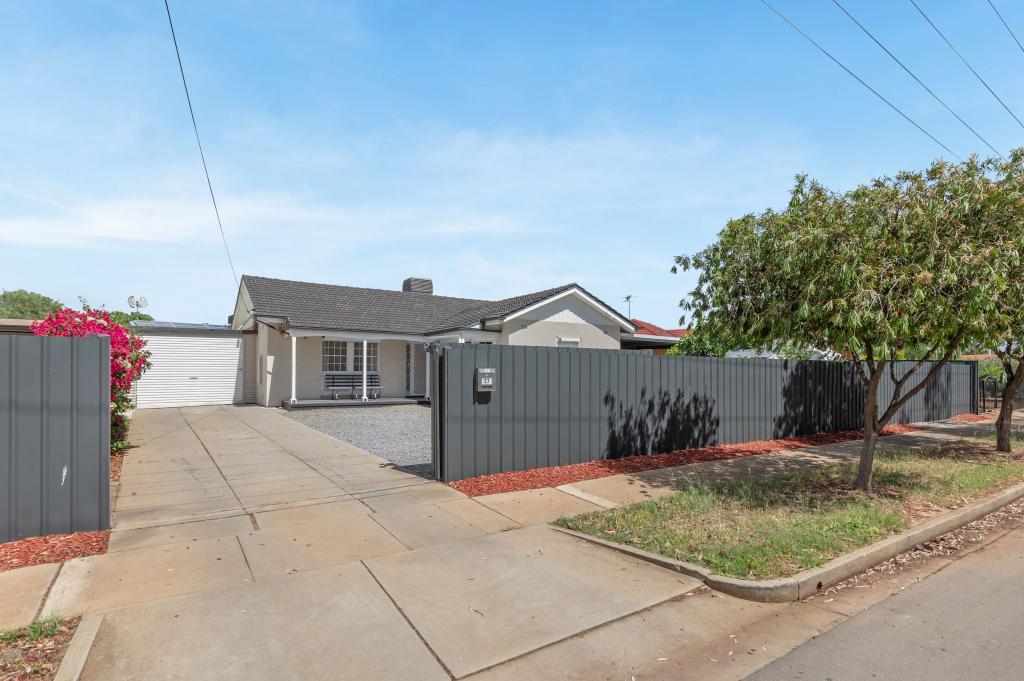 33 Hodby Cres, Smithfield Plains, SA 5114