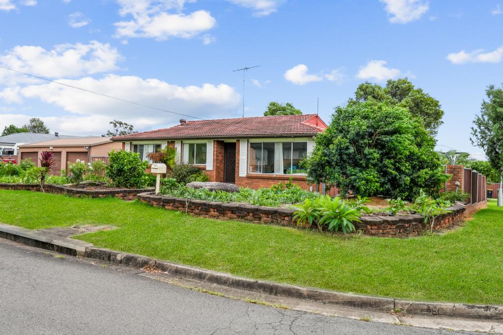 1 Onslow St, St Clair, NSW 2759