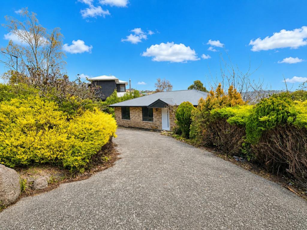 31 Rosehill Cres, Lenah Valley, TAS 7008