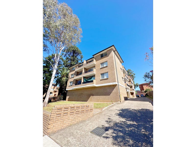 3/15 Speed St, Liverpool, NSW 2170