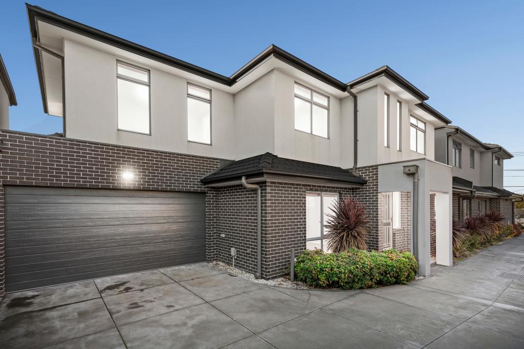 2/109 MCNAMARA AVE, AIRPORT WEST, VIC 3042