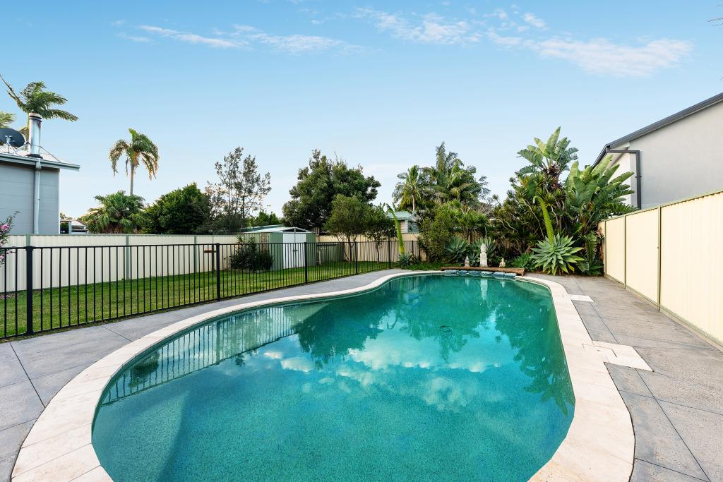 4 Chittaway Rd, Chittaway Bay, NSW 2261