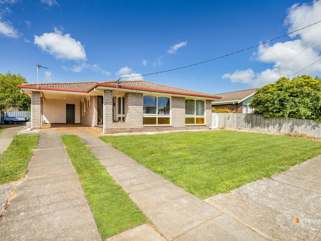 9 Valley Rd, Devonport, TAS 7310