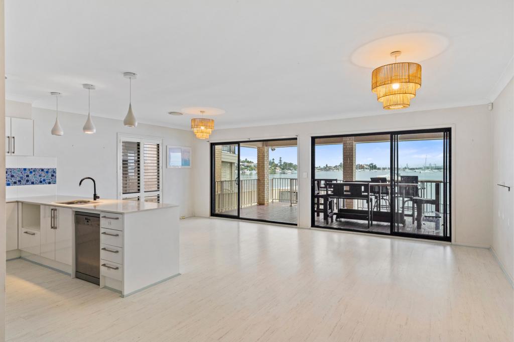 18 Ross St, Belmont, NSW 2280