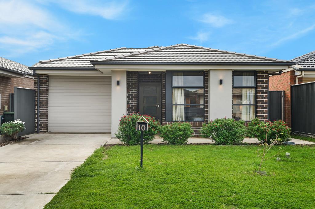 10 Highland Cct, Blakeview, SA 5114