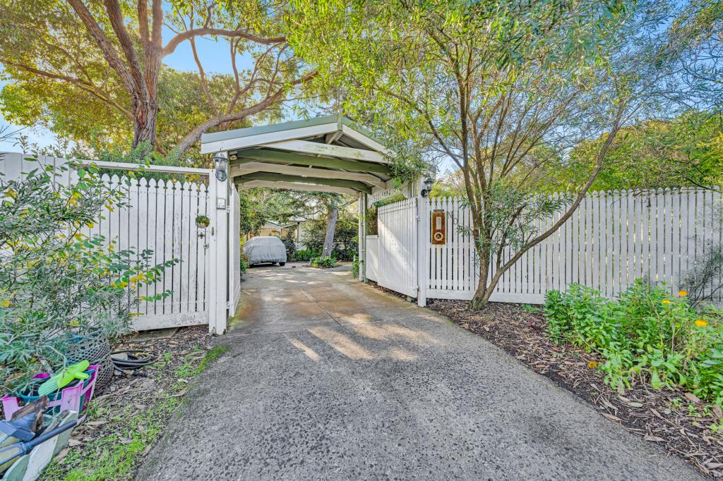 5 HILL CT, COWES, VIC 3922
