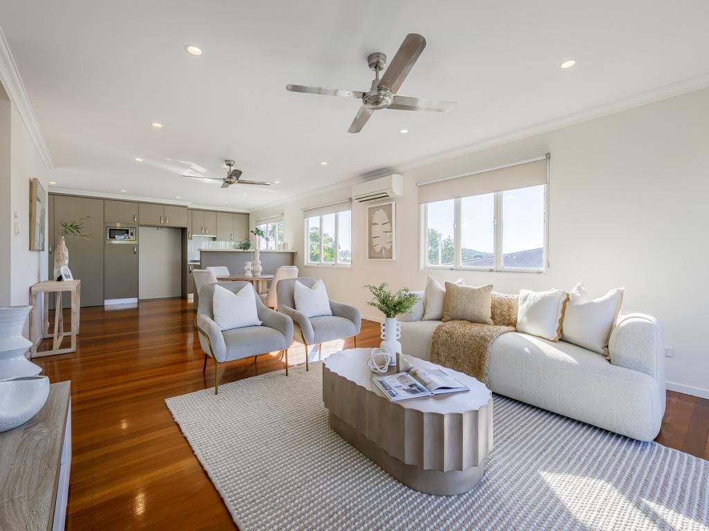24 Maryland St, Stafford Heights, QLD 4053