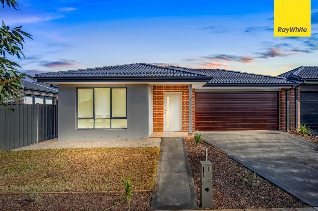 68 Bridge Rd, Melton South, VIC 3338