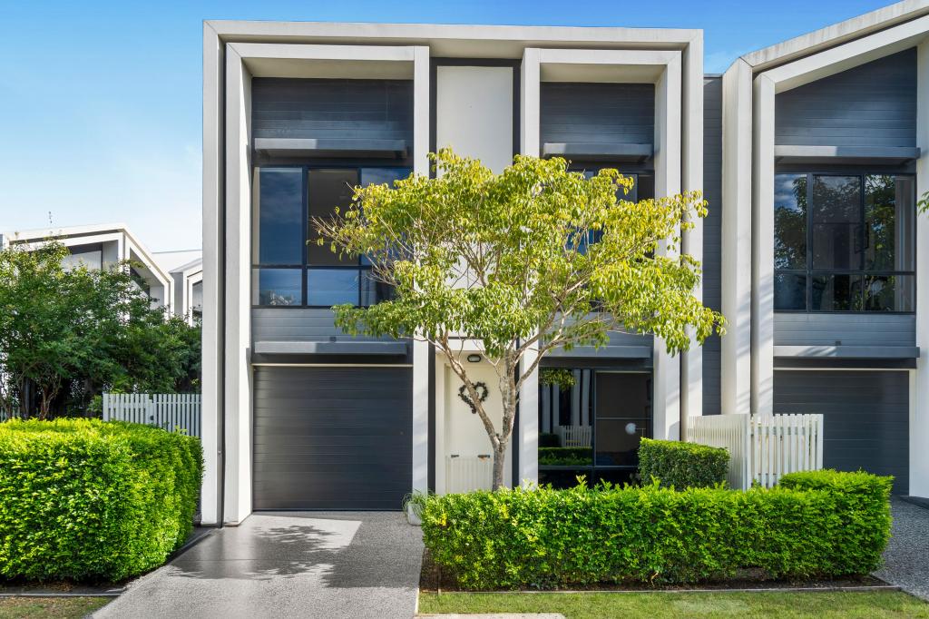 40/1 Residences Cct, Pimpama, QLD 4209