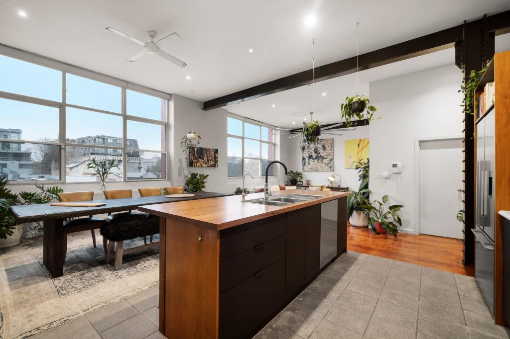 16/125 OXFORD ST, COLLINGWOOD, VIC 3066