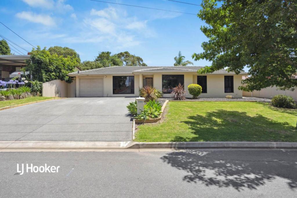 3 Lydia Ave, Surrey Downs, SA 5126