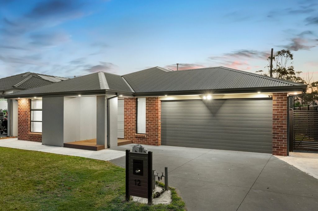 12 Bursa Dr, Wyndham Vale, VIC 3024