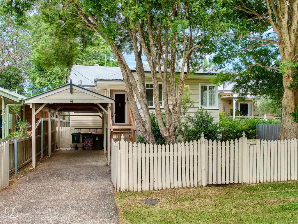 15 GLEN HOLM ST, MITCHELTON, QLD 4053