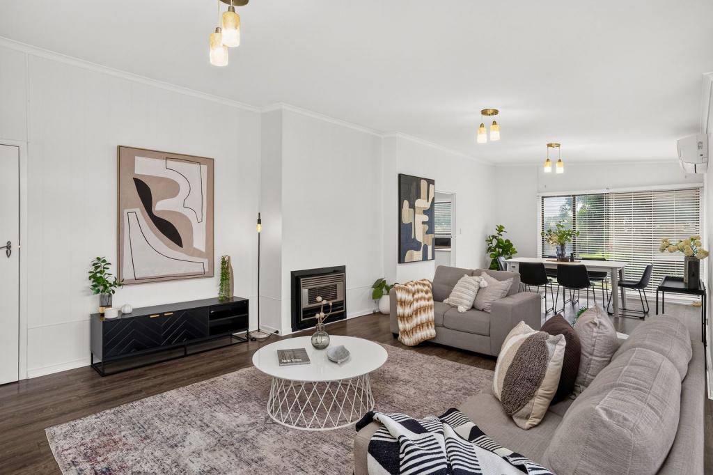 11 Seavista Gr, Christies Beach, SA 5165
