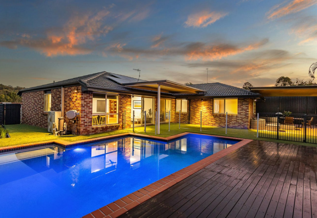 50 Burke Cres, Mudgeeraba, QLD 4213