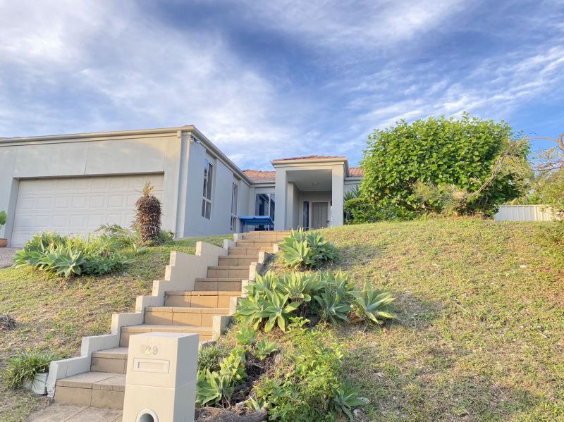 29 Tee Trees Bvd, Arundel, QLD 4214
