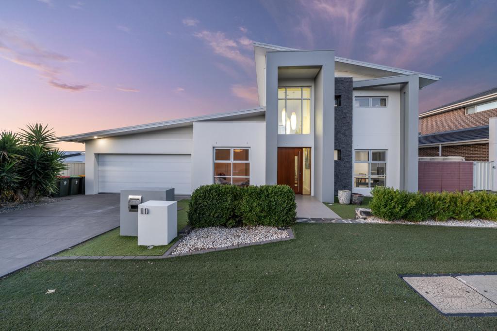 10 Geoff Bardon St, Weston, ACT 2611