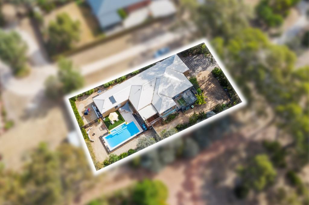 49 Taylors Lane, Strathfieldsaye, VIC 3551