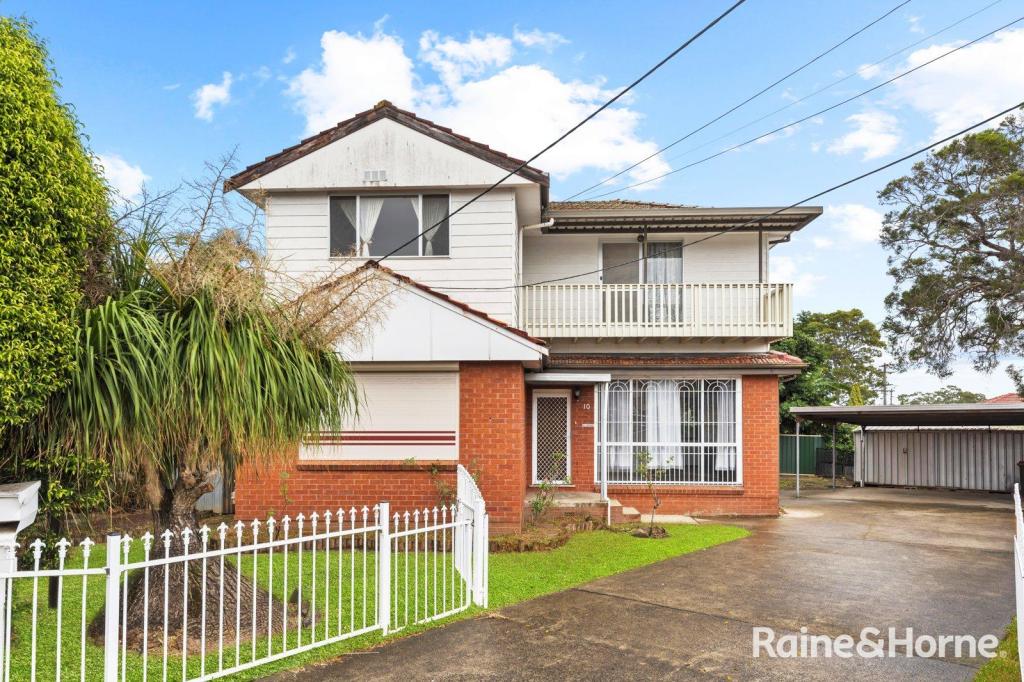 10 Sutherland St, Canley Heights, NSW 2166