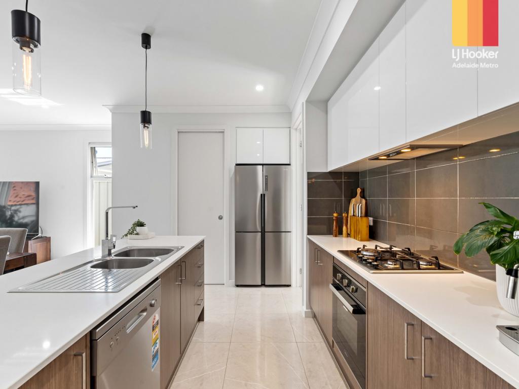 3 Princess Dr, Modbury, SA 5092