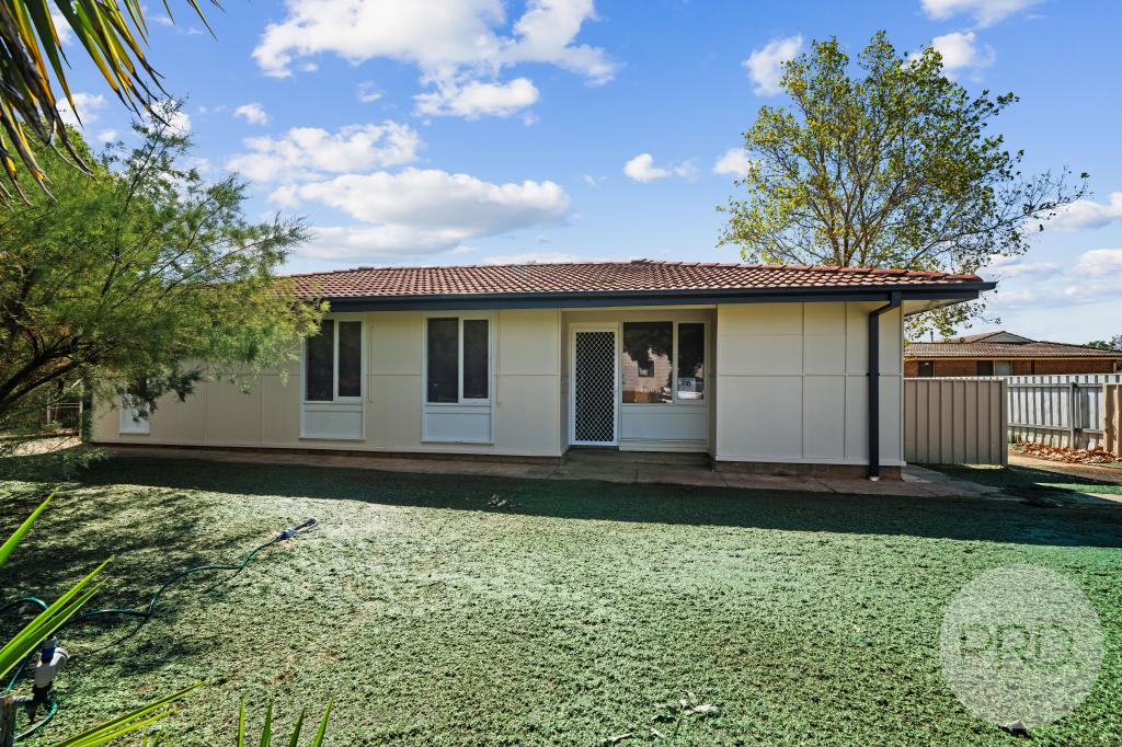 163 Raye St, Tolland, NSW 2650