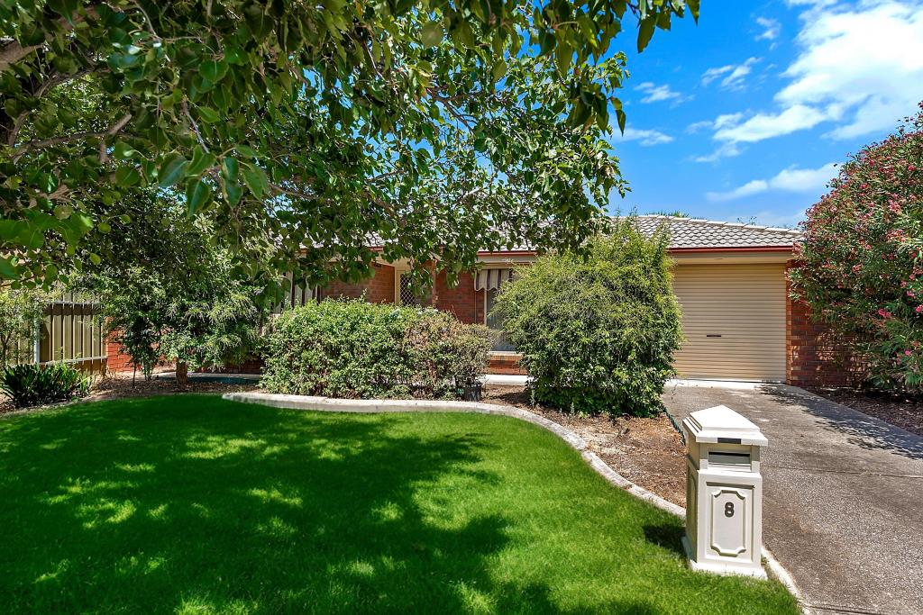 8 Pine View Dr, Paralowie, SA 5108
