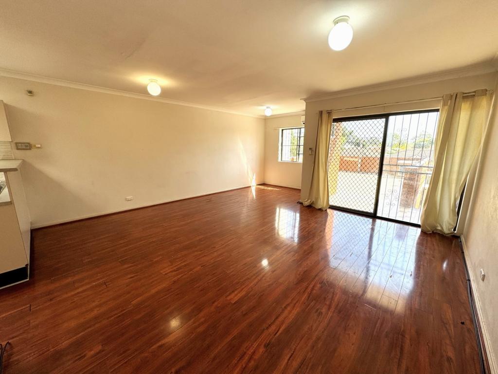 24a Maclaurin Ave, East Hills, NSW 2213