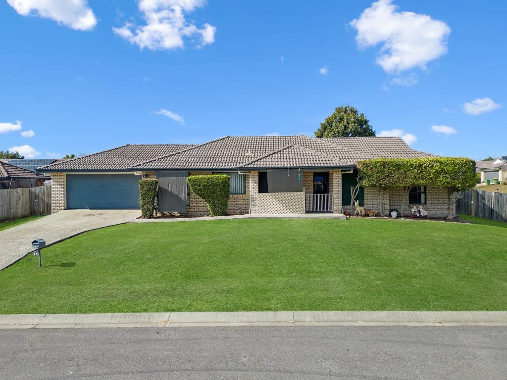 1 PENCARROW CRES, RACEVIEW, QLD 4305