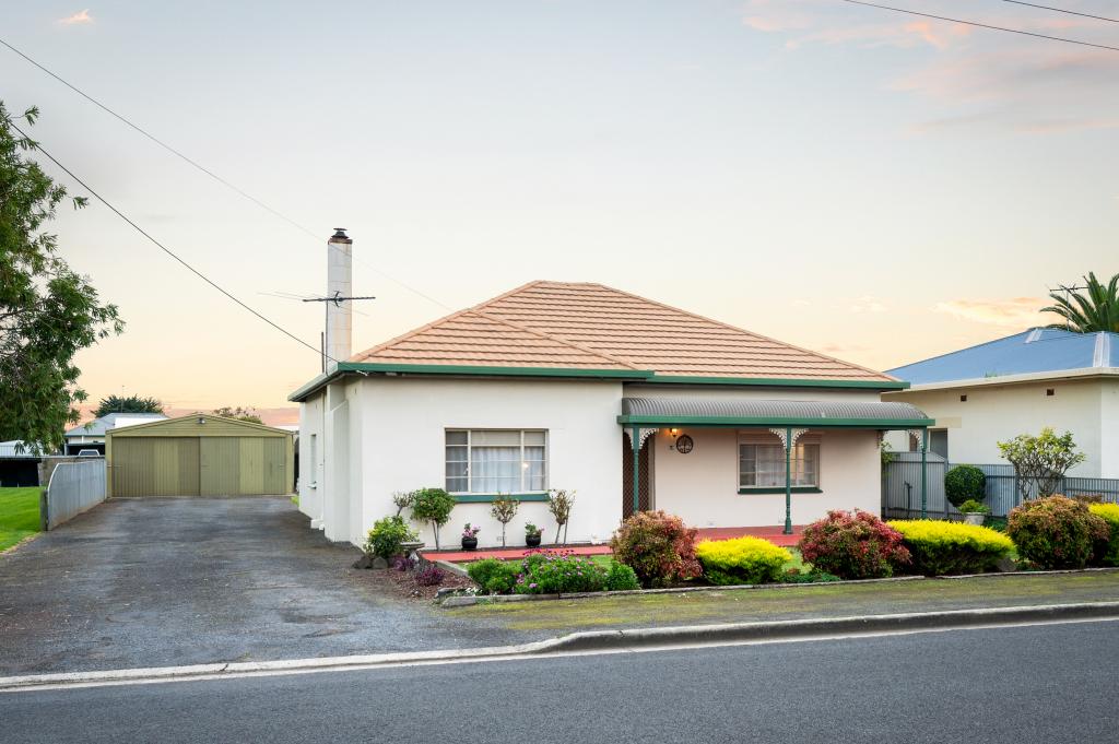 10 Clinton St, Millicent, SA 5280