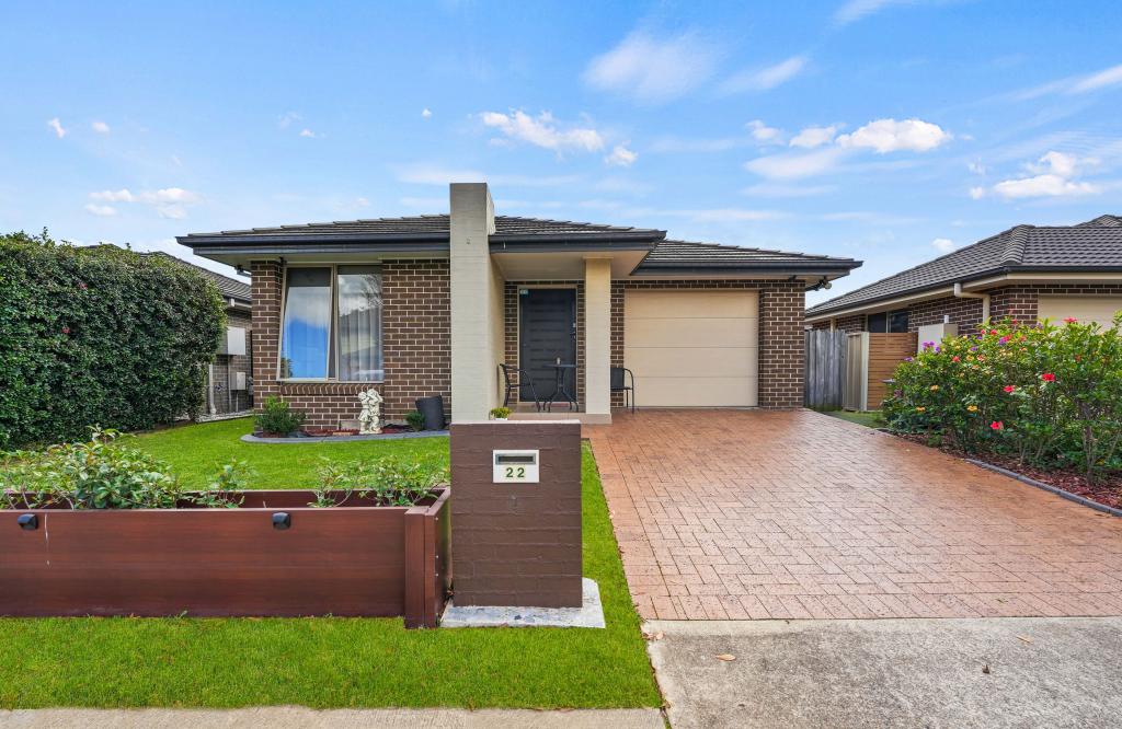 22 LOMBARDI CCT, ORAN PARK, NSW 2570