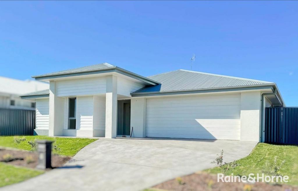 7 St John Tce, Lake Cathie, NSW 2445
