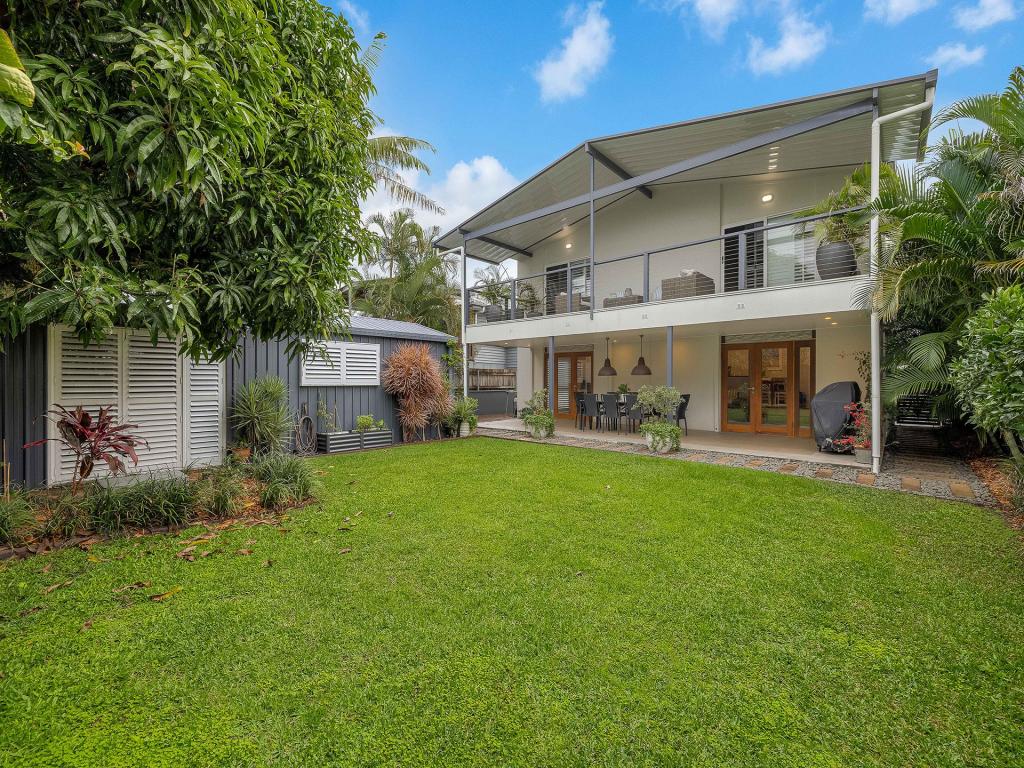 21 Palmer Ave, Golden Beach, QLD 4551