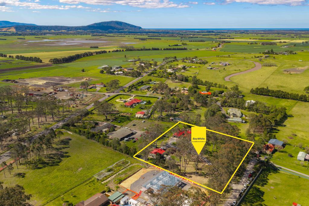 11 BOOLIGAL RD, WORRIGEE, NSW 2540