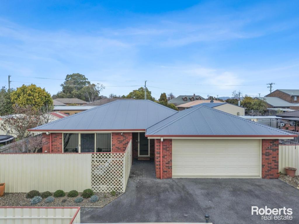 2/17 Bartlett Gr, Newnham, TAS 7248