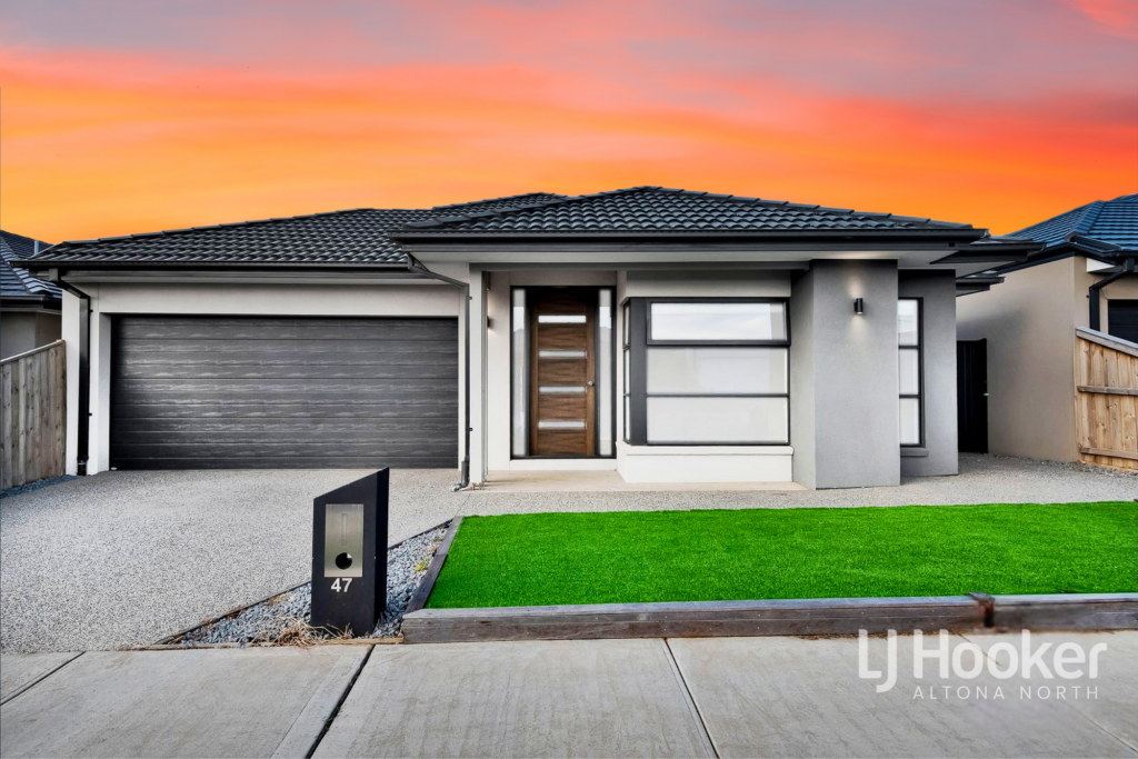 47 IONICA LOOP, TRUGANINA, VIC 3029