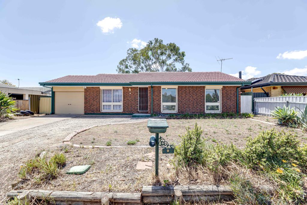 9 Kulbina Dr, Salisbury North, SA 5108