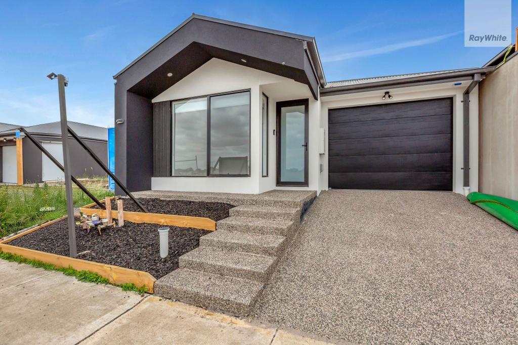 13 Scarlett Pkwy, Wollert, VIC 3750