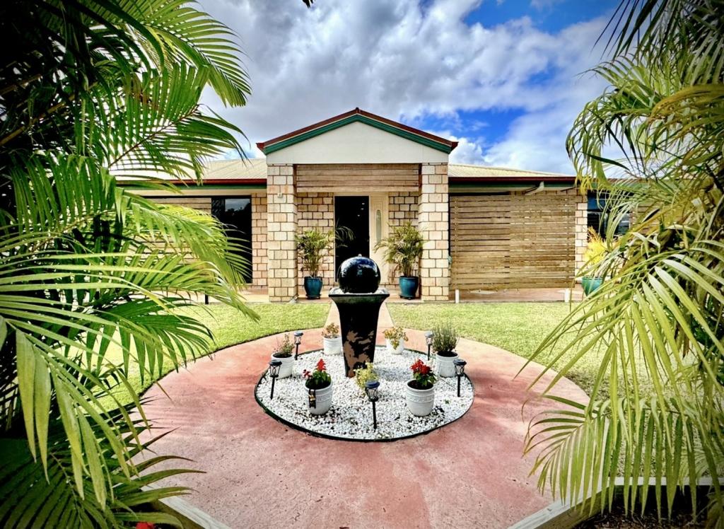 120 Clements St, Moranbah, QLD 4744