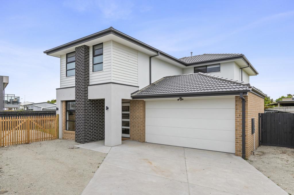 4 Calk Tce, St Leonards, VIC 3223