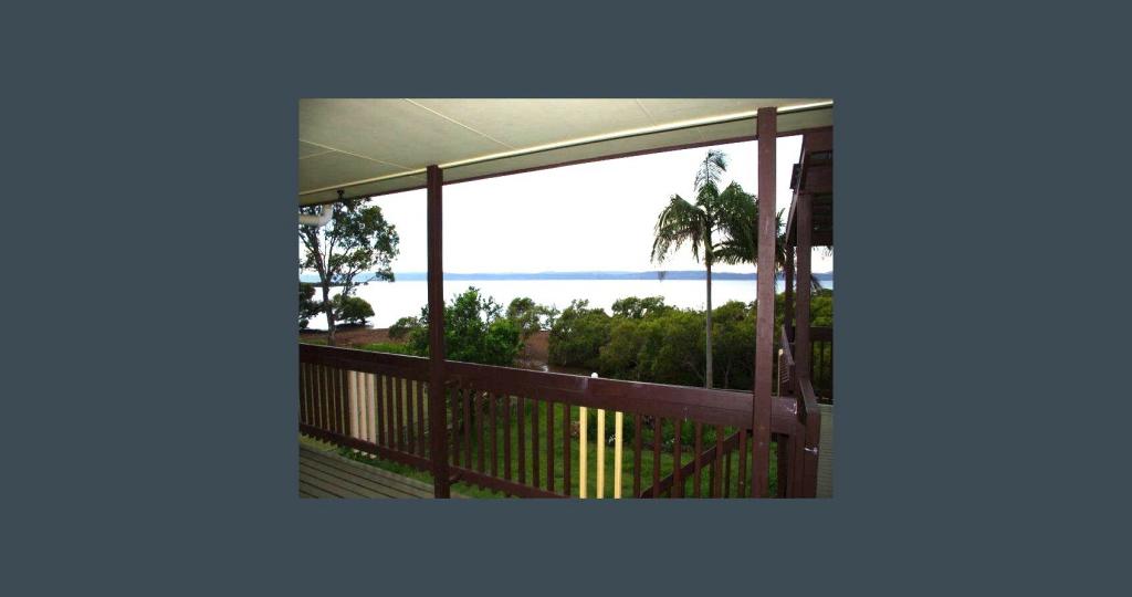 4 Koonwarra Pde, Macleay Island, QLD 4184