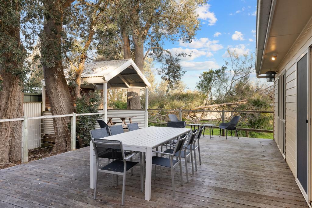 14 Bruce Rd, Silverleaves, VIC 3922