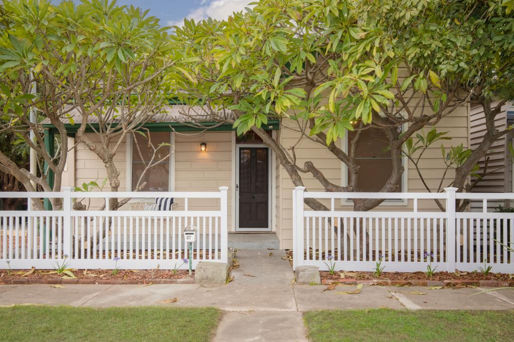 37 Girling St, Islington, NSW 2296