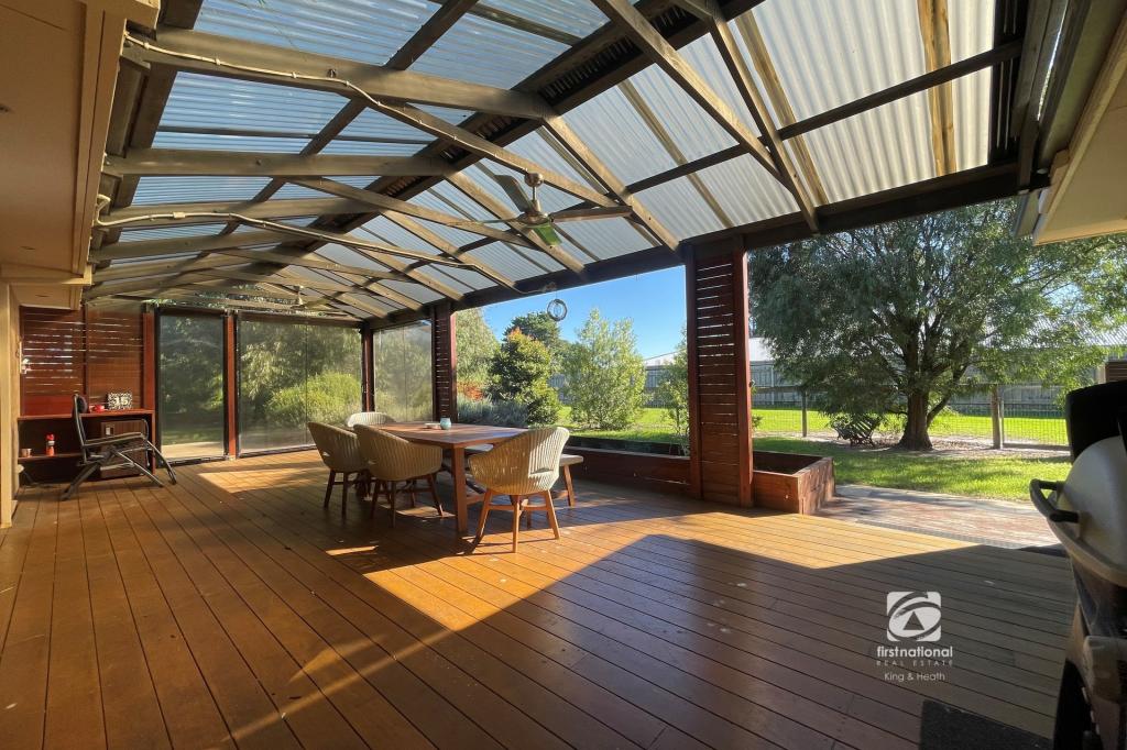 15 Kellina Ct, Paynesville, VIC 3880