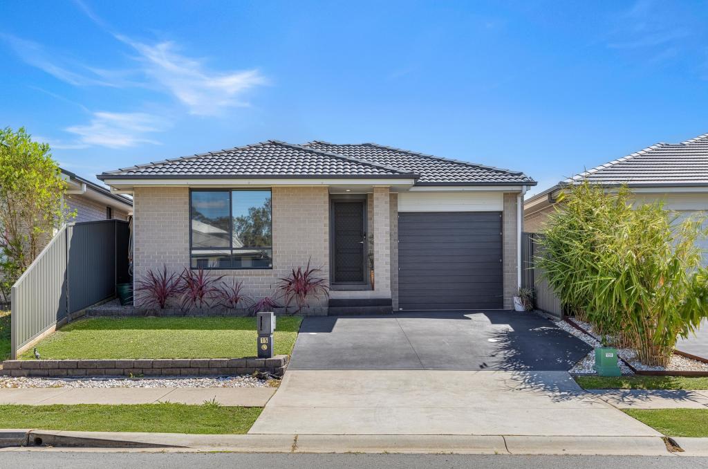 15 Wilton Gr, Woongarrah, NSW 2259