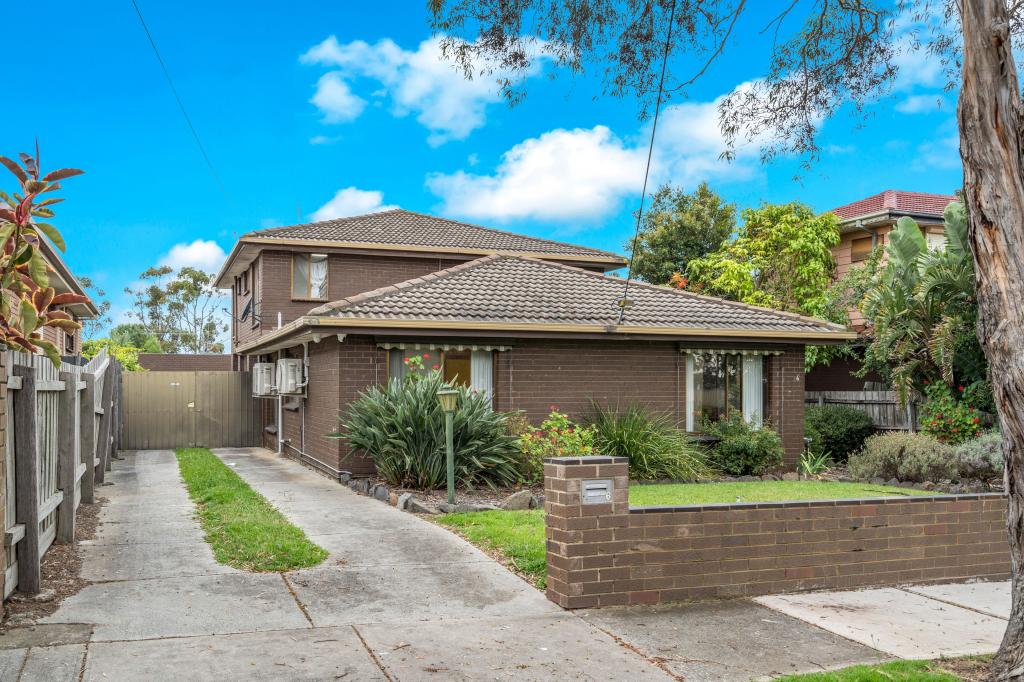 6 Plumpton Ave, Craigieburn, VIC 3064