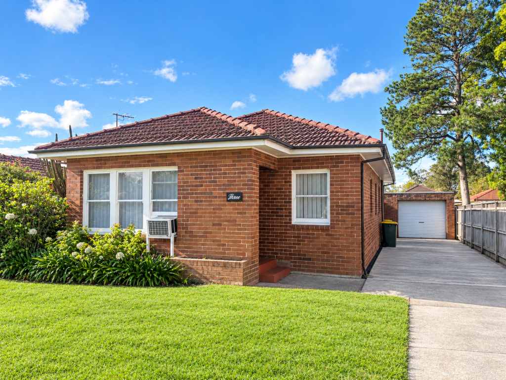3 Sofala St, Riverwood, NSW 2210