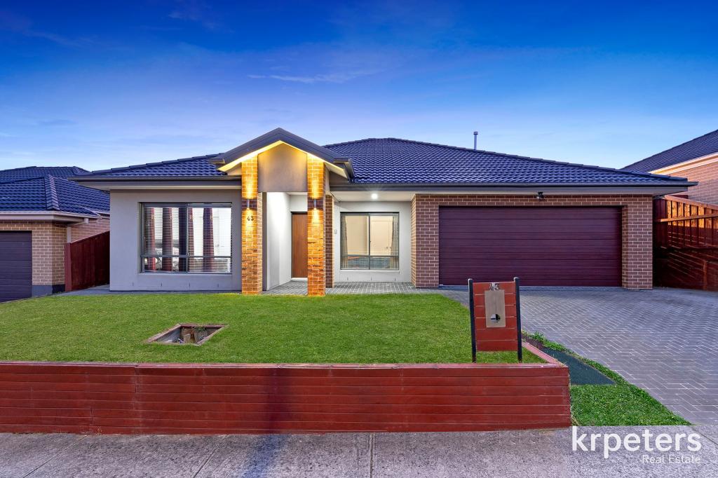 43 CURRAN DR, OFFICER, VIC 3809