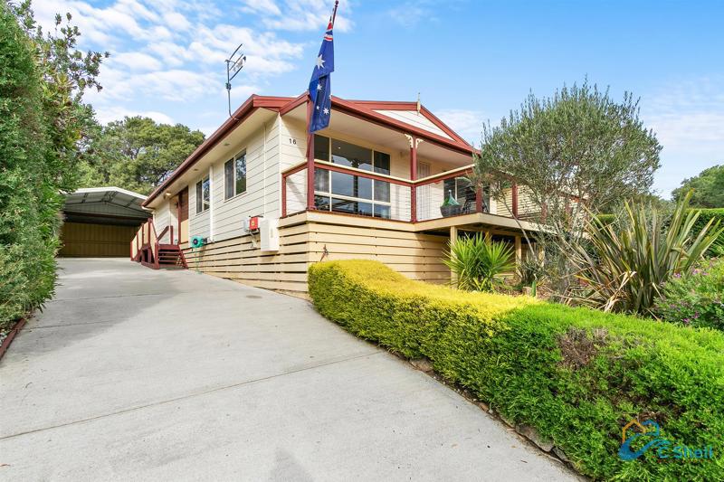 16 Geofrey Ave, Loch Sport, VIC 3851