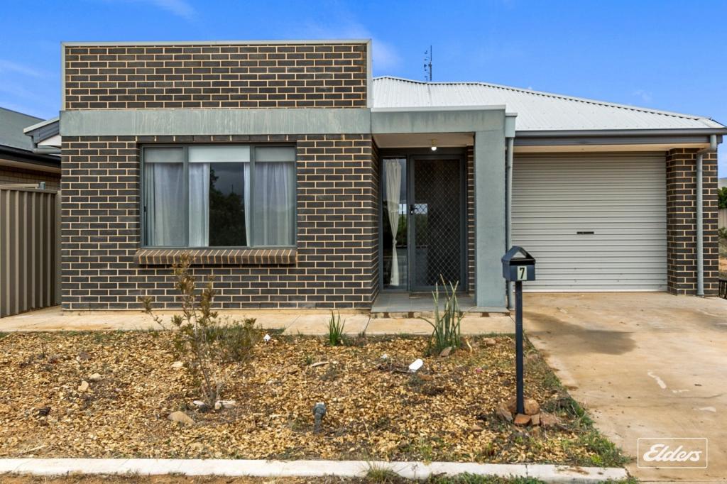 7 Gale St, Whyalla Jenkins, SA 5609