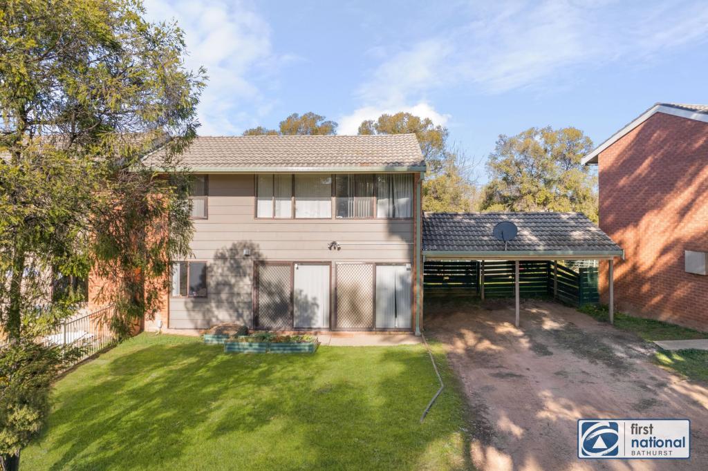26 Simmons Pl, Kelso, NSW 2795